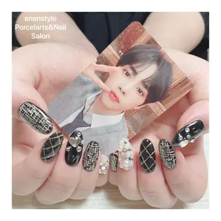 ミディアム ネイル 🐾enen style 🐾のネイルデザイン