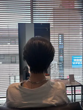 ショート 橋本 璃子のヘアスタイル