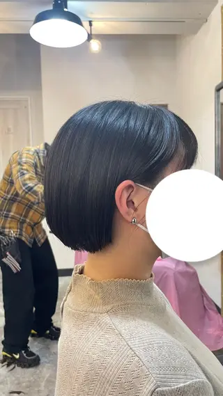 ショート 新宿/ハイトーン カラー/AKI🍎のヘアスタイル