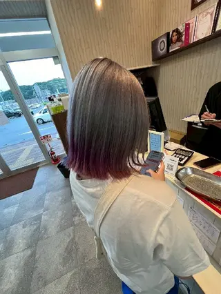 ミディアム カラー 古橋 瑞希のヘアスタイル