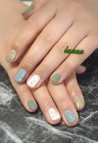 ネイル LUANA TAKAHASHIのネイルデザイン