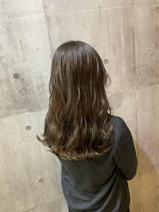 ロング art-Lago 宮司のヘアスタイル