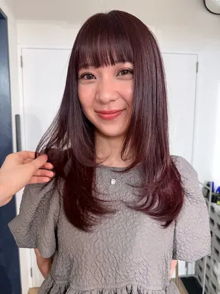 ロング カラー ヒマリ/ オリーブ/ハイトーンのヘアスタイル