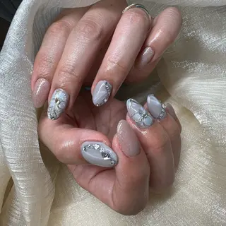 ネイル (∩_∩)ミモ🧸E yelash&ネイルのマツエク・マツパデザイン