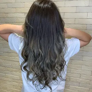 ロング カラー トップスタイリスト/ アユミのヘアスタイル