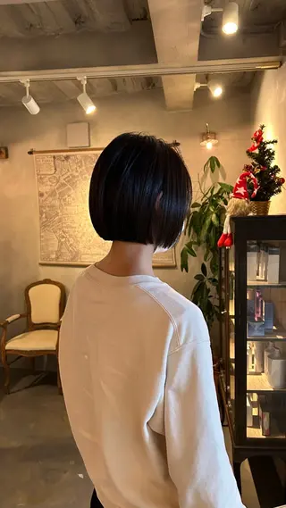 ミディアム Azumi/髪質改善 /ハイトーン/ボブのヘアスタイル