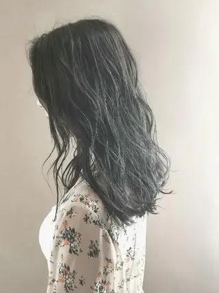 セミロング Ash 店長 山下達也のヘアスタイル