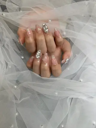 セミロング yeri koharuのネイルデザイン