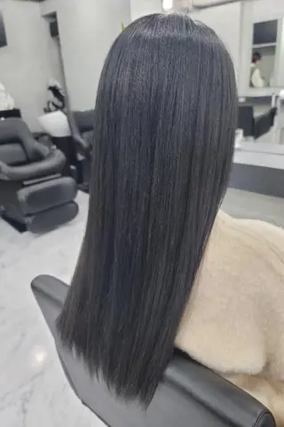 ロング カラー ❇️安達 優心❇️ レイヤー/艶髪特化のヘアスタイル