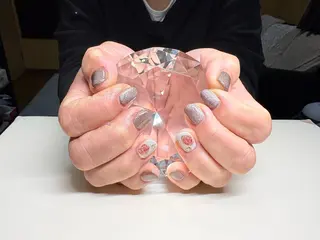 ネイル Rainbow Moonのネイルデザイン