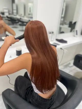 ロング カラー ラベンダー💜 グレージュ🩶のヘアスタイル