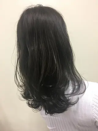 セミロング カラー Beach 代表 KENTAのヘアスタイル