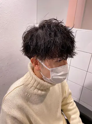 ショート カラー パーマ ヘアアレンジ メンズ キッズ ネイル マツエク・マツパ アイブロウ スパイキー/フェザー /波巻き/かいとのヘアスタイル