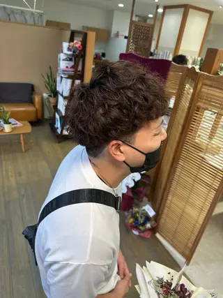 パーマ メンズ ブリーチカラー🫧 森　凪沙のヘアスタイル