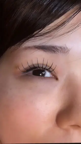 マツエク・マツパ  ︎︎ HINANOのネイルデザイン