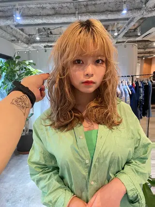 セミロング カラー ♡レイヤーカット れお♡のヘアスタイル