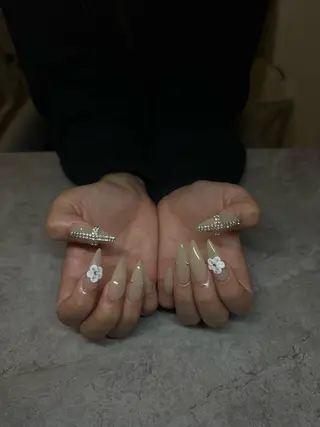 ネイル IROHA NAIL akoのネイルデザイン