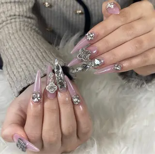 ネイル NiJi Nailsのネイルデザイン