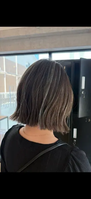 カラー beleefric 🩵チセのヘアスタイル
