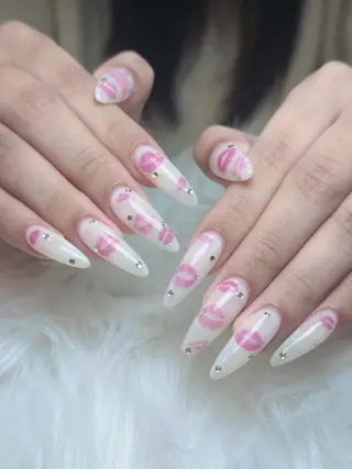 ネイル Lisa Nail Salonのネイルデザイン