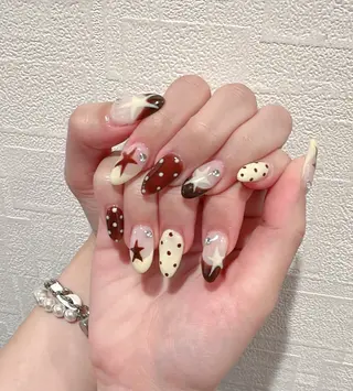 ネイル D-BEAUTY Nailsalonのネイルデザイン