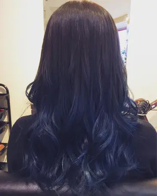 セミロング カラー 熊谷 奈菜のヘアスタイル