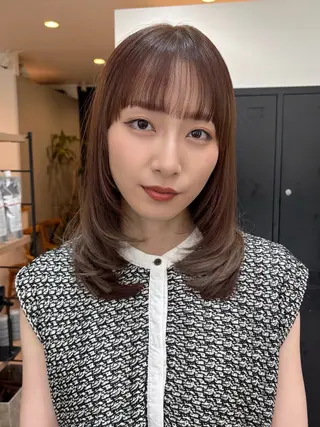 セミロング カラー うる艶カラー/恵比寿 ベージュ/丸山陽平のヘアスタイル