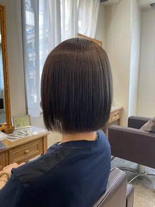 ショート カラー 髪質改善×レイヤー 🫧松野力也のヘアスタイル