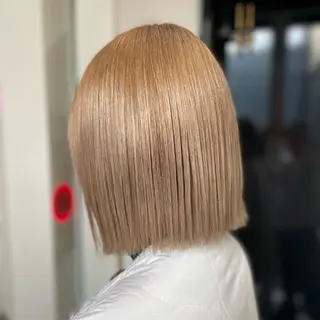 ショート カラー ヘアカラー&縮毛矯正 STAR☆RIVERのヘアスタイル