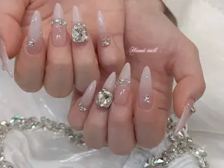 ネイル Hanni ハンのネイルデザイン