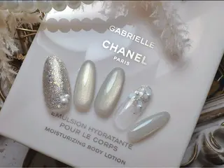 ネイル 時吉✨LUNE nail salonのネイルデザイン