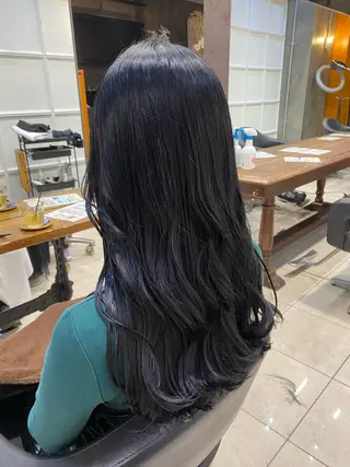 ロング カラー 透明感カラー🌿 グレージュ🐺陽介のヘアスタイル