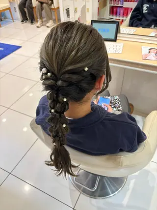 ロング ヘアアレンジ 宮永 璃沙のヘアスタイル