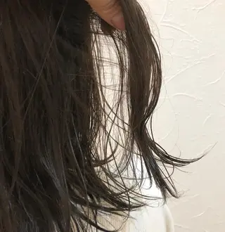 セミロング カラー 過去一の柔髪ヘア 🌿einshairのヘアスタイル