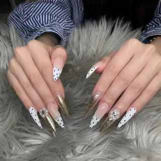 ネイル IROHA NAIL 長谷川唯惺のネイルデザイン