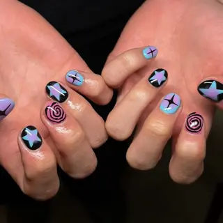 ネイル 🦋hana / nail / AOのネイルデザイン