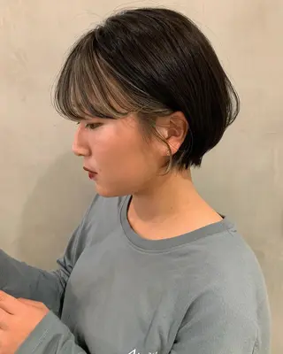 ショート カラー アンニュイヘア🪽 ayumiのヘアスタイル