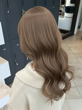 ロング 𝗠𝗜𝗞𝗨︎ ︎✦︎.ワンカラーのヘアスタイル