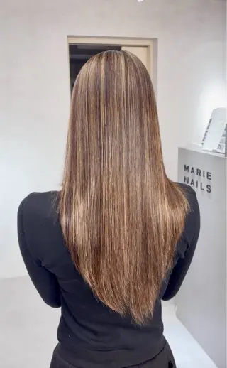 ロング 🦄ハイトーン🦄 蓮華のヘアスタイル