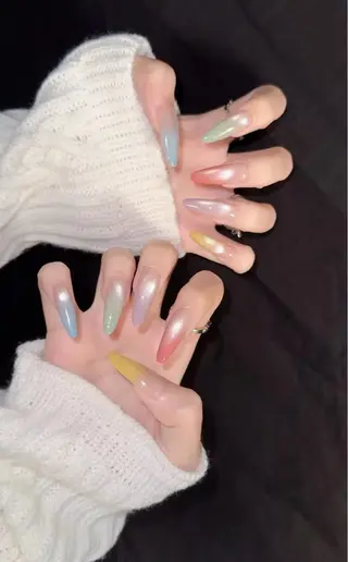 ネイル H1 NAIL エミのネイルデザイン