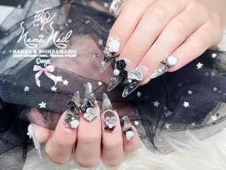 セミロング Linanail Nambaのネイルデザイン