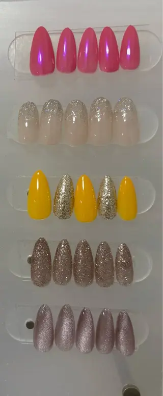 ネイル ビューティーサロン B.glossyのネイルデザイン