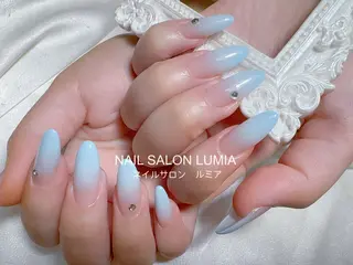 ネイル ネイルサロン ルミア Lumia 店長施術のネイルデザイン