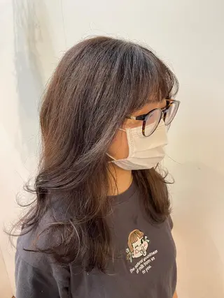 セミロング 岩下 侑里のヘアスタイル