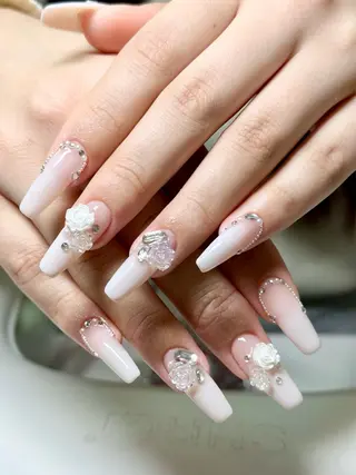 ロング rose ネイルサロンのネイルデザイン
