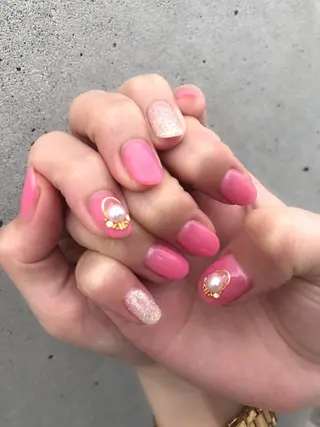ネイル T. Ayakoのネイルデザイン