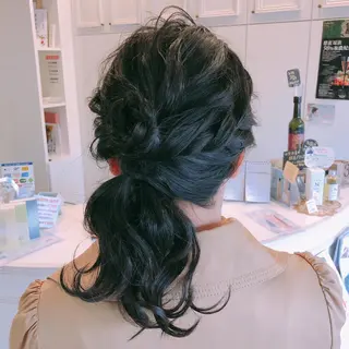 ヘアアレンジ 反橋 聖のヘアスタイル
