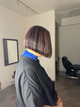ショート カラー 大人な抜け感レイヤー remi🖤のヘアスタイル