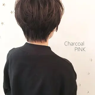 ショート カラー 市川 千夏のヘアスタイル