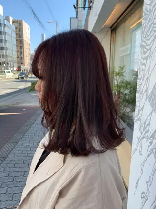 セミロング カラー i'll 未空のヘアスタイル
